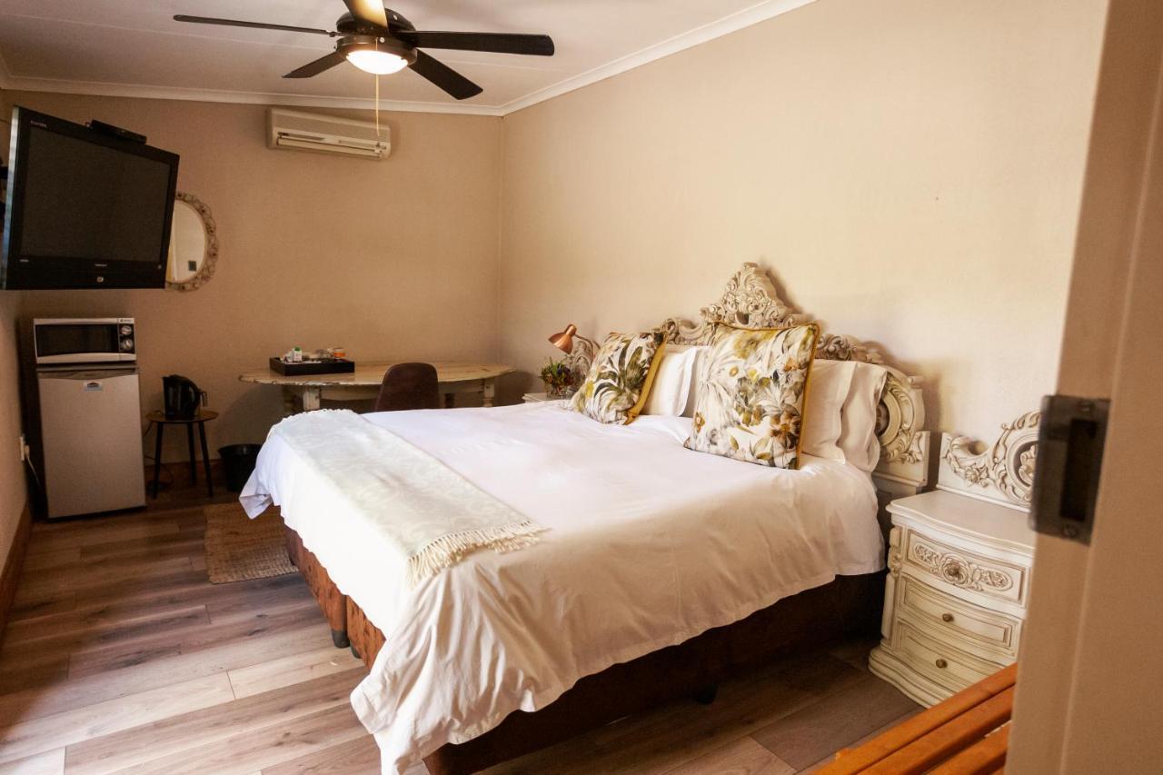 Hotel Town And Country Mpumalanga Middelburg  Esterno foto